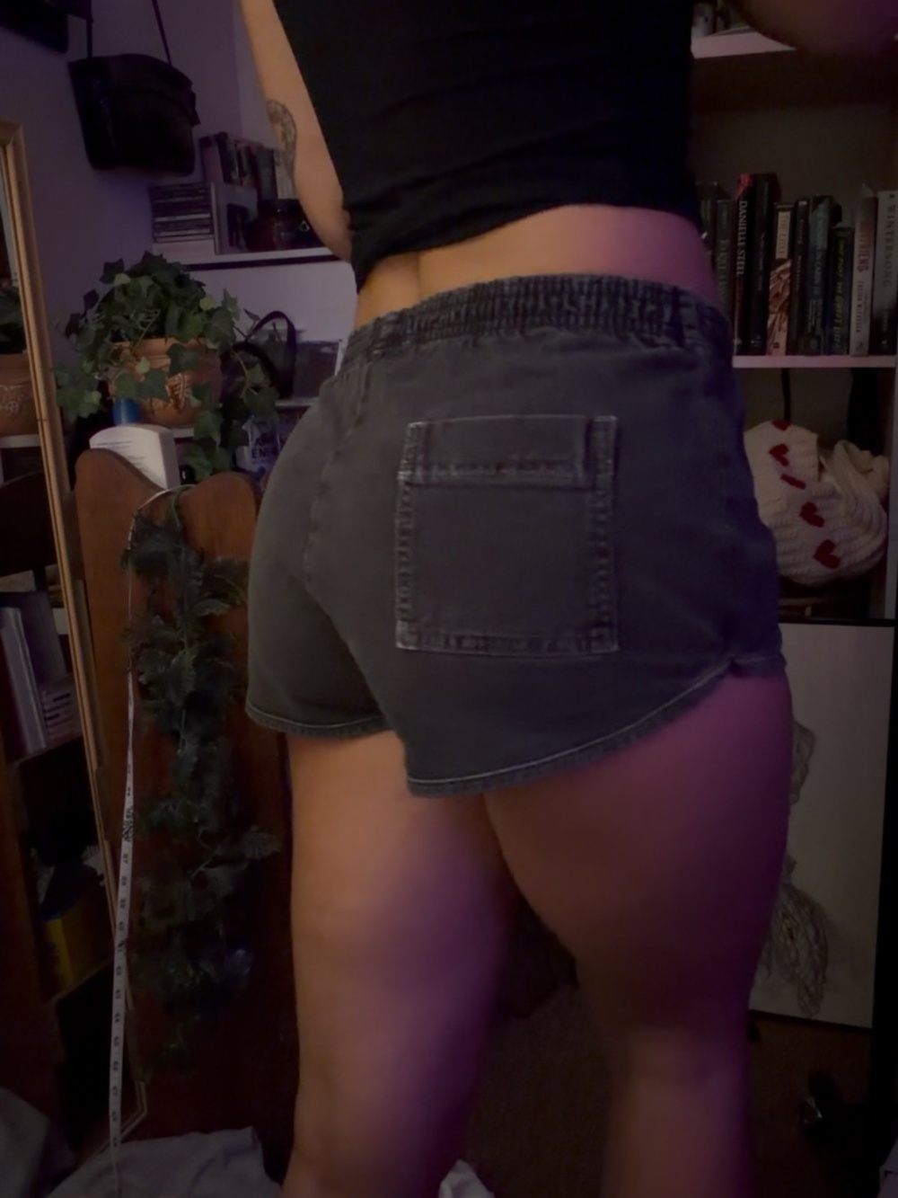 American apparel black denim low waist shorts - Picture 3 of 6